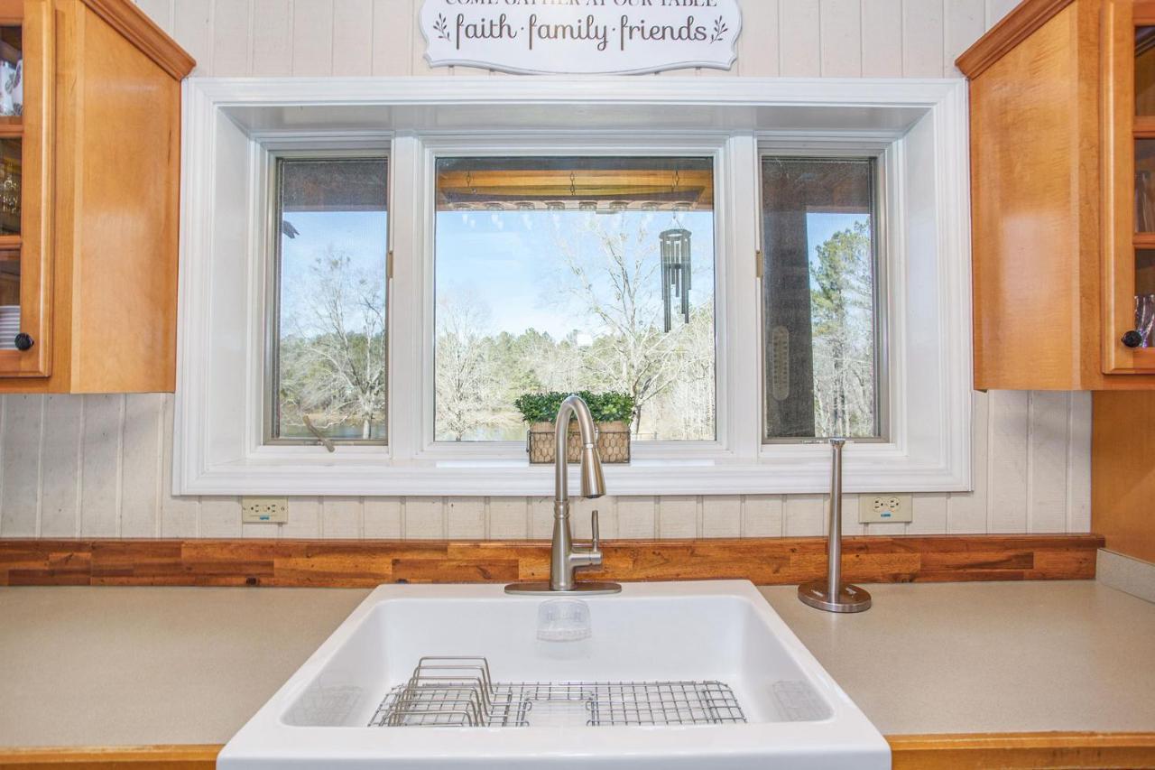 Refuge Ranch Retreat Log Cabin Lake 53+ Acres Locust Grove Dış mekan fotoğraf