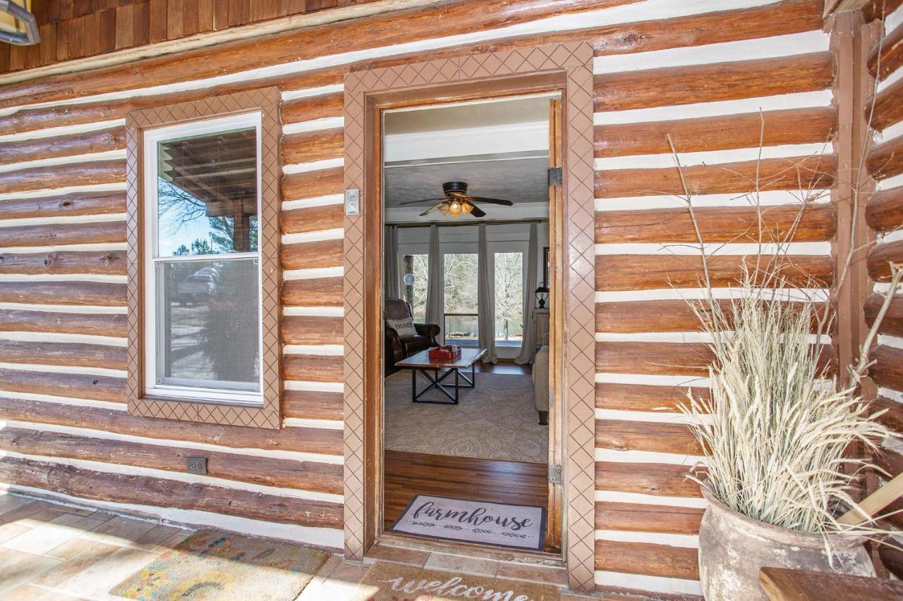 Refuge Ranch Retreat Log Cabin Lake 53+ Acres Locust Grove Dış mekan fotoğraf